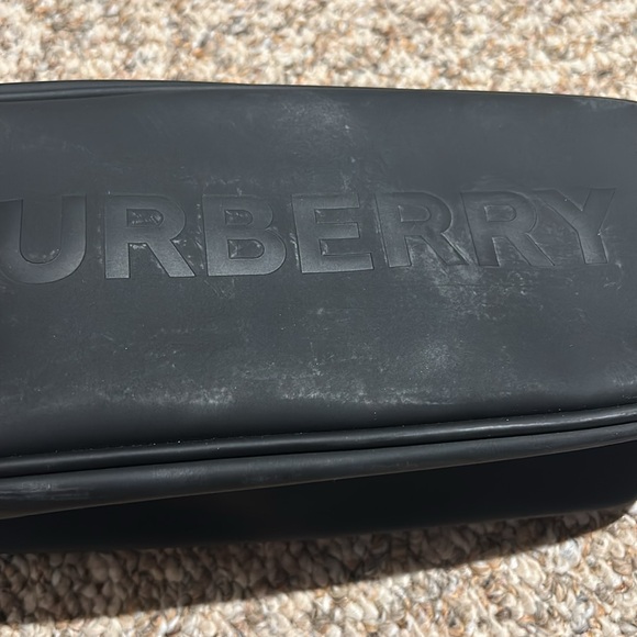 Burberry Mens Travel Dopp Shaving Toiletry Bag - Picture 3 of 3